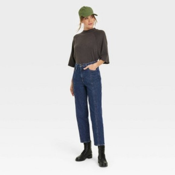 Universal Thread Denim - NWT Women's High-Rise Vintage Straight Jeans - Universal Thread size 00